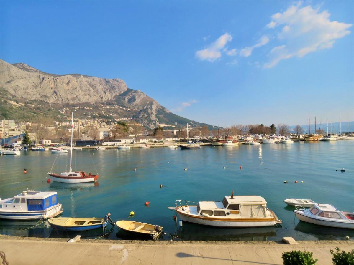 Apartment Jen Omiš Exteriör bild